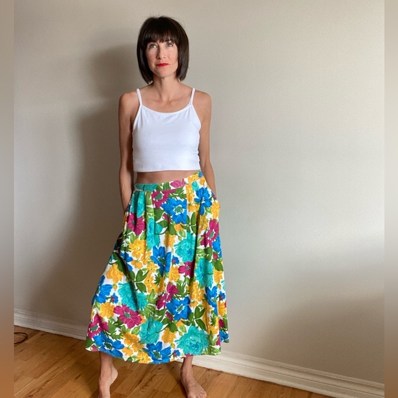 Vintage Dresses & Skirts - Vintage Floral Midi Skirt